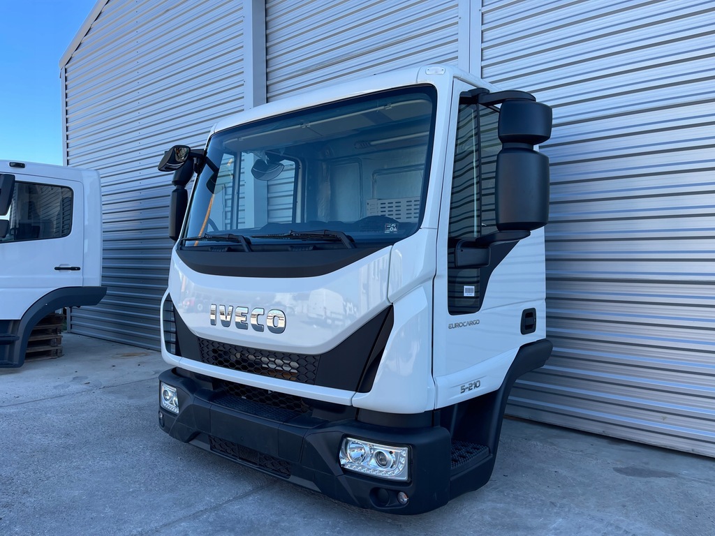 IVECO EUROCARGO MLC 75, 120.150 TAGE KABINE NIEDRIGER STOßSTANGE Product image