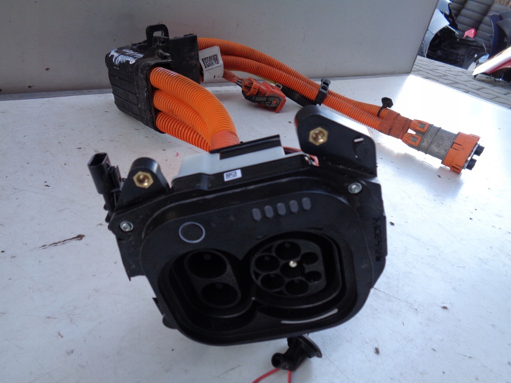 LADEKABEL FIAT JEEP BUCHSE 52191226 Product image