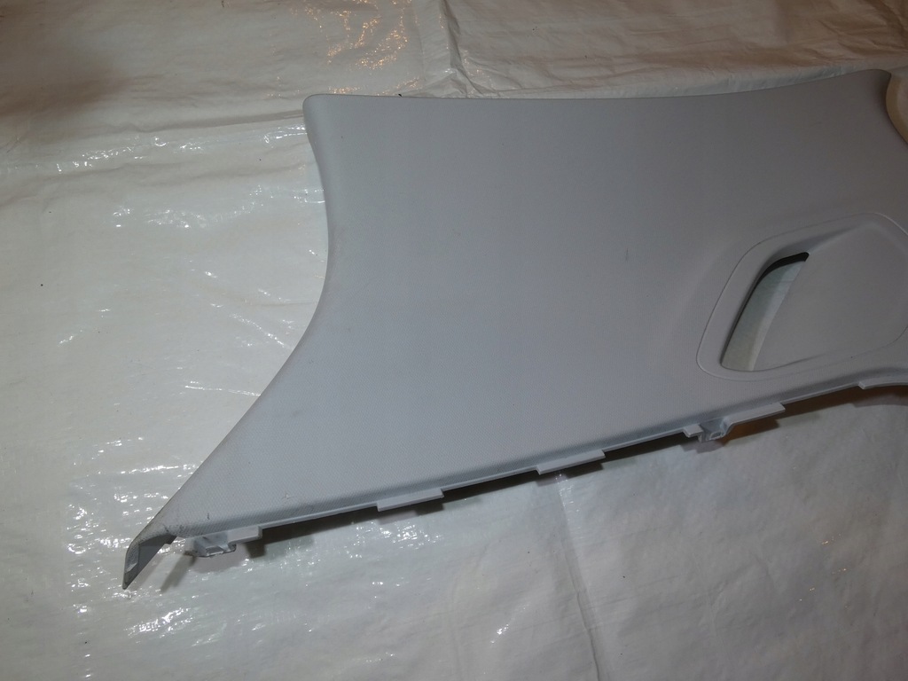 PEUGEOT 308 II T9 5D KUNSTSTOFFABDECKUNG FÜR SÄULE LINKS Product image