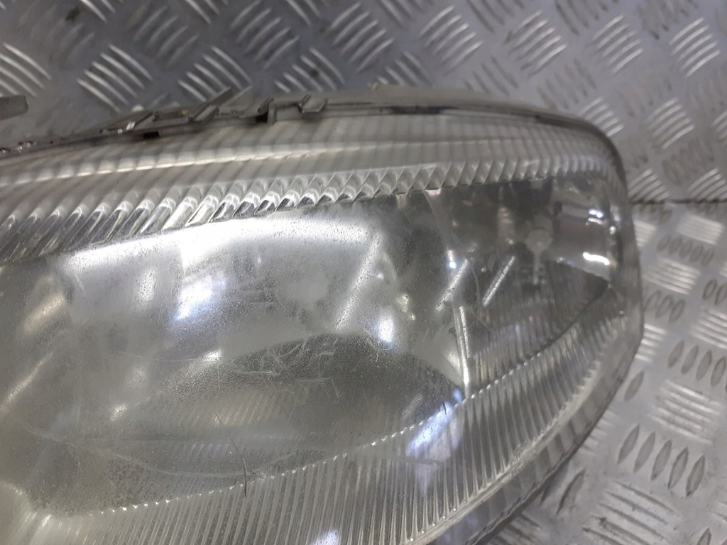 LINKE FRONTLAMPE ALFA ROMEO 147 EUROPA Product image