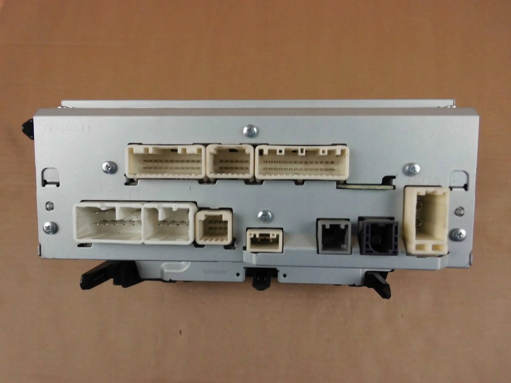Toyota Prius+ PLUS Radio-Bildschirmanzeige 86140-47231 8614047231 Product image