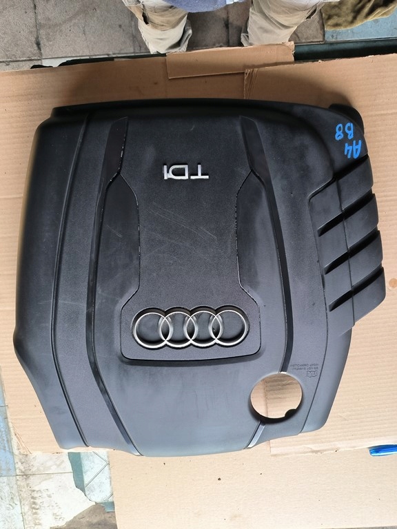 AUDI A4 A5 2.0 TDI ABDECKUNG MOTORABDECKUNG 03L103925AB Product image