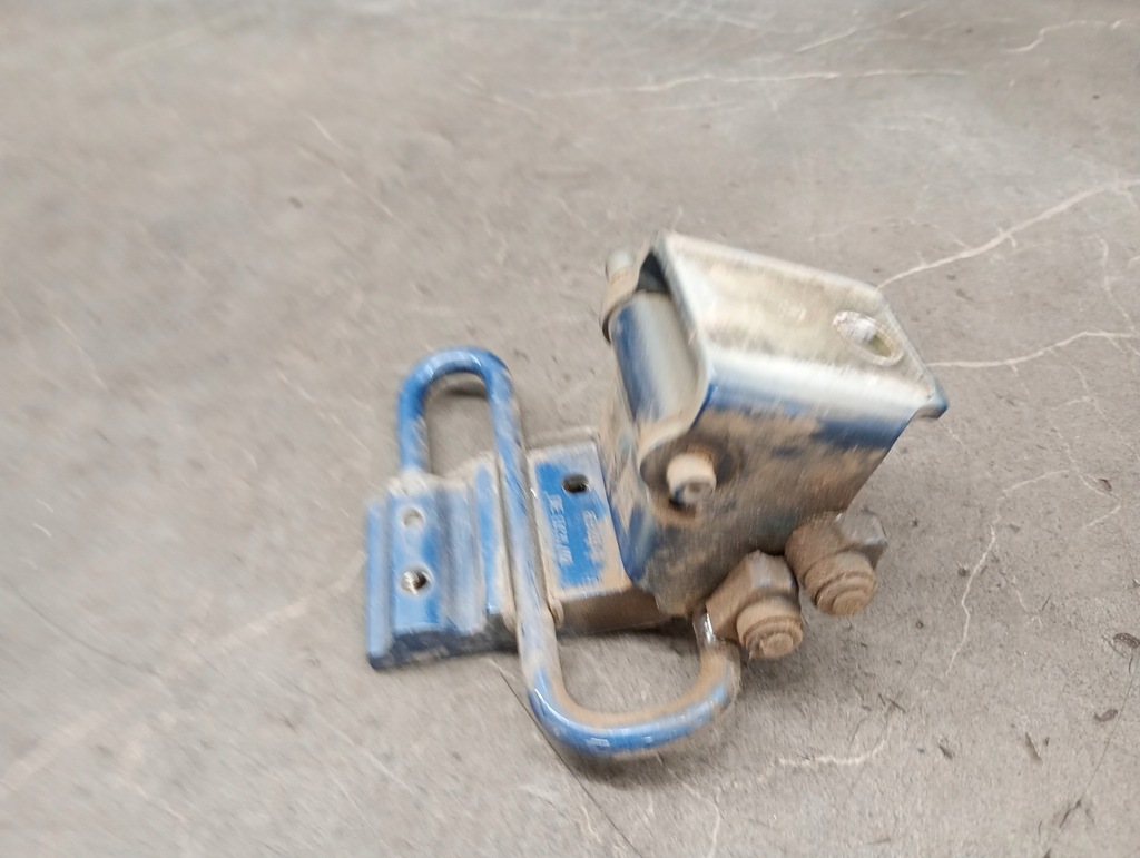 8E0833411 Türscharnier nach hinten Audi A6 C6 Product image