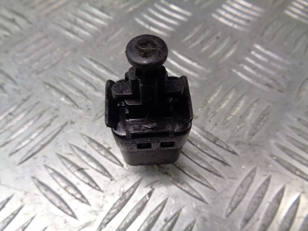 BREMSLICHTSENSOR DAEWOO KALOS 1.2 96440925 Product image