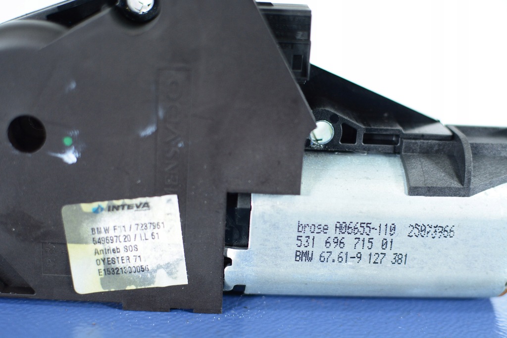 BMW 5 F11 TOURING SCHIEBEDACHMOTOR 7237961 Product image
