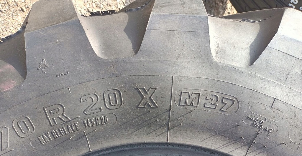 405/70R20 (R002) MICHELIN XM27 20 mm Product image