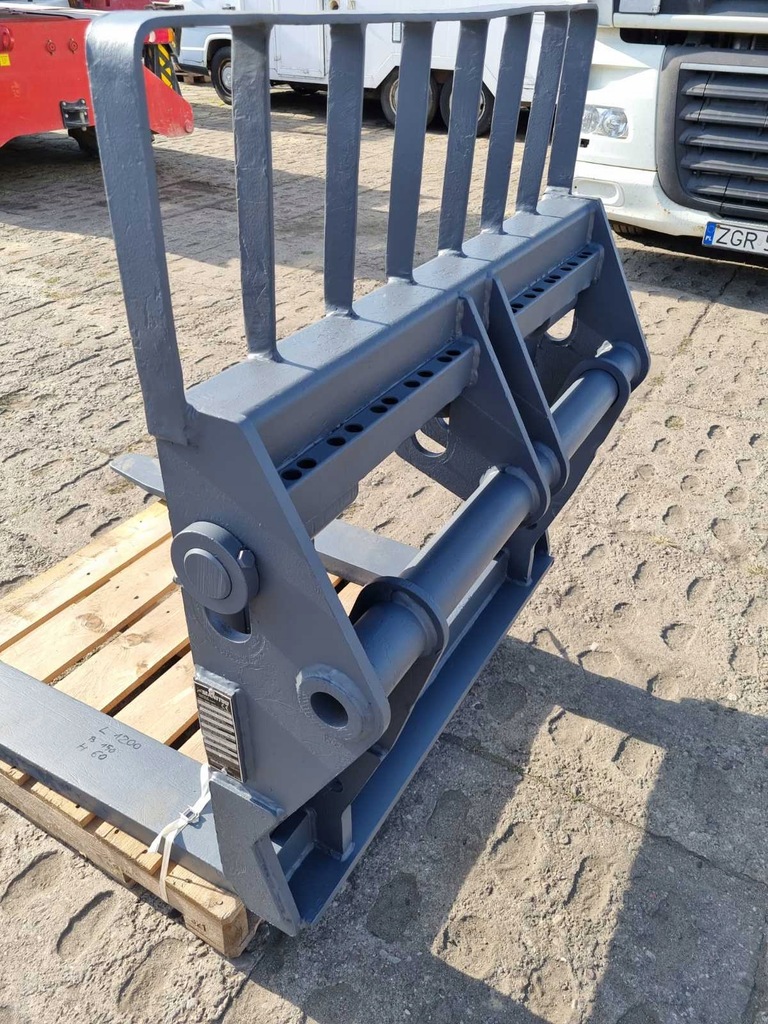 CARAT MIT KIPPGABELN PFB 5 Tonnen * MANITOU * MERLO * Import Deutschland Product image