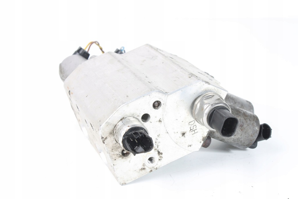 BMW E65 E66 Dynamic Drive Ventilblock 6781487 Product image
