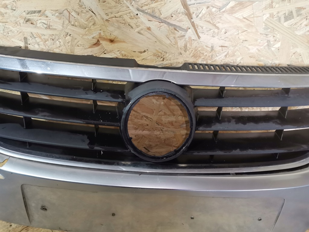 Grill VW Touran und 1 Lift 1T0853651d Dummy Product image