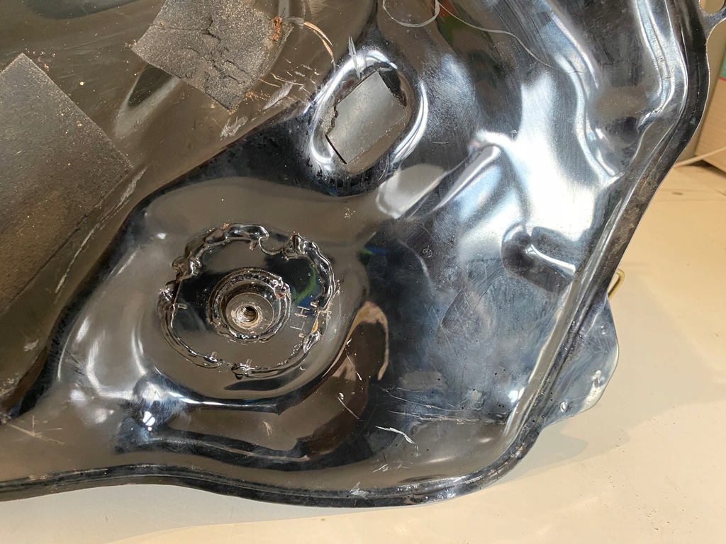 HONDA CBR 1000RR SC57 04-07 KRAFTSTOFFTANK Product image