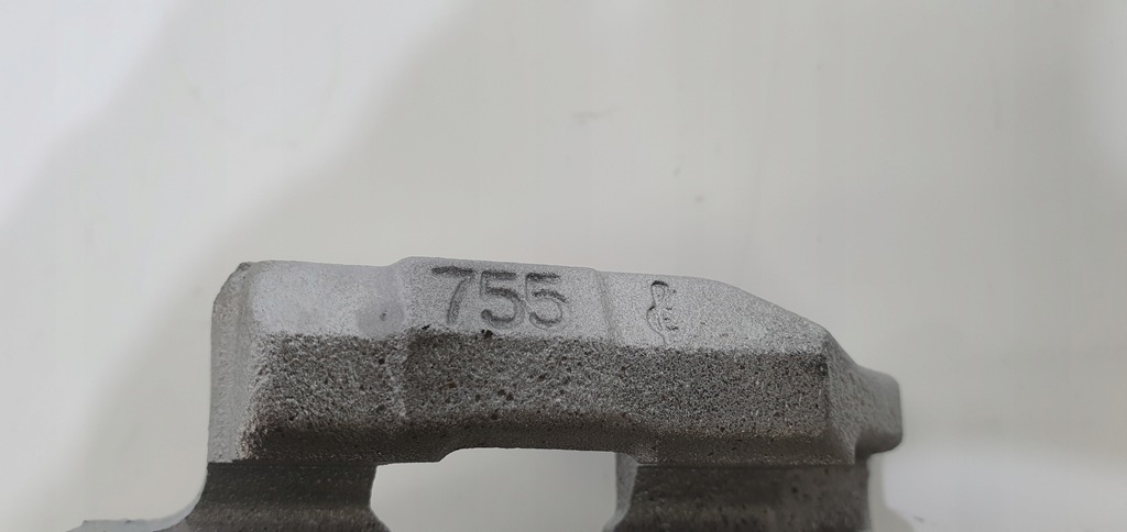 BMW E87 E81 E90 E91 E92 E84 REAR BRAKE CLAMP YOCK 300 X 20MM 6768696 ORI Product image
