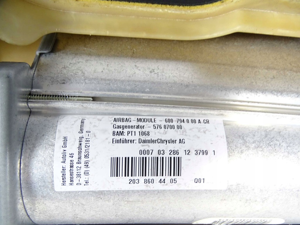 Mercedes W203 COUPE Armaturenbrettkonsole A2036800387 Product image