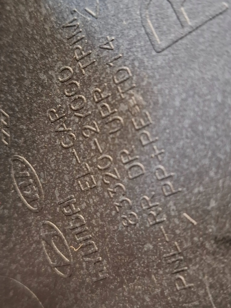 Hyundai ix35 10-15 TÜRPOLSTERUNG RECHTS HINTEN 83320-2Y000 Product image