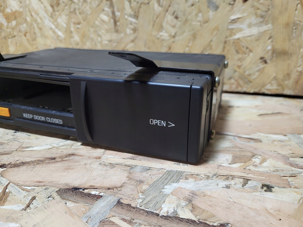 Ford Galaxy CD Changer für 6 CD 95vw18c849ba Product image