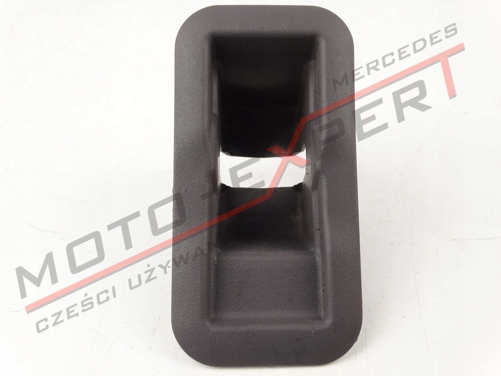 Mercedes A-Klasse W168 STECKER SITZSCHIENENABDECKUNG A1686840718 Product image