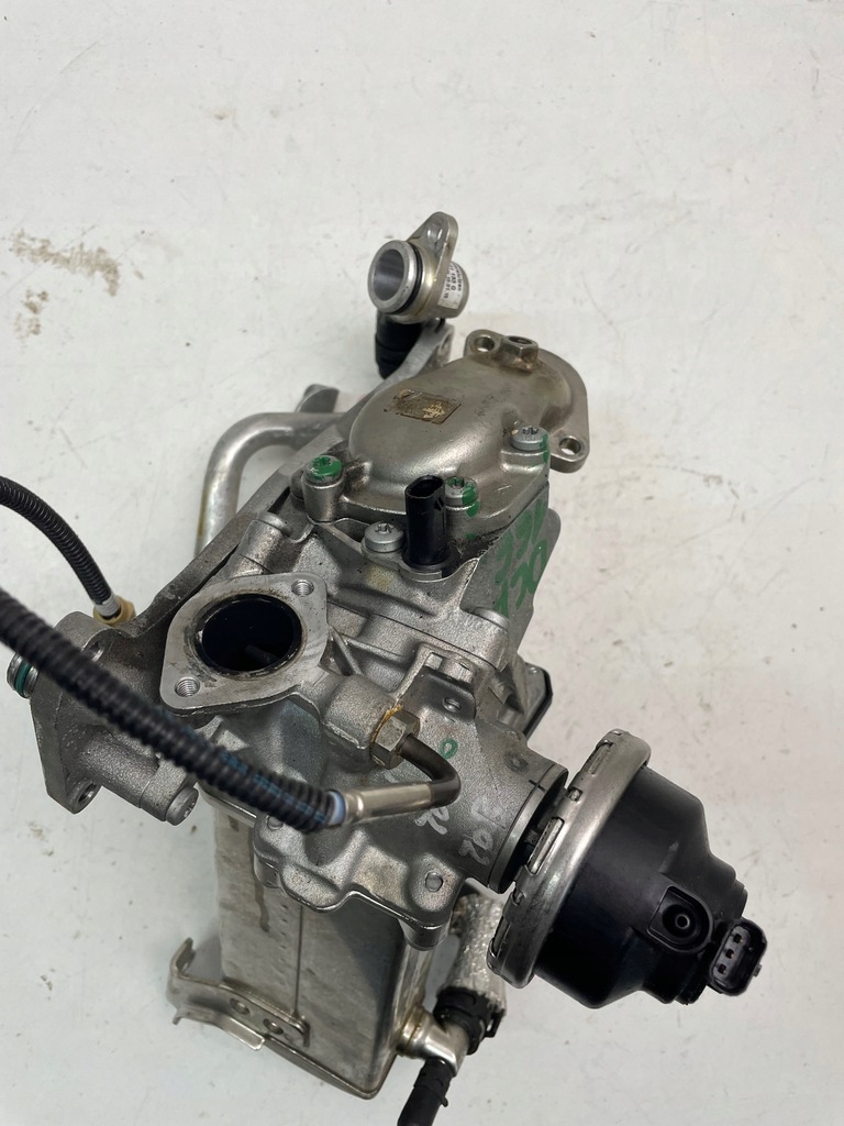 AUDI VW ABGASRÜCKFÜHRVENTIL AGR-KÜHLER 059131511 AR Product image