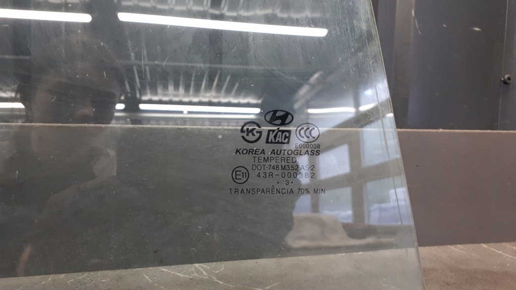 links Glas hinten Hyundai Terracan 03r Product image