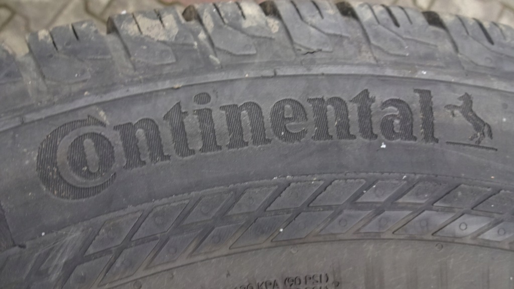 Ganzjahresreifen 225/75R16 C Continental VanContact 4 Saison 2022. Product image