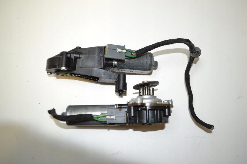 Jeep Grand Cherokee Sitzverstellmotoren 0390203004 0390203212 2007 RH Product image
