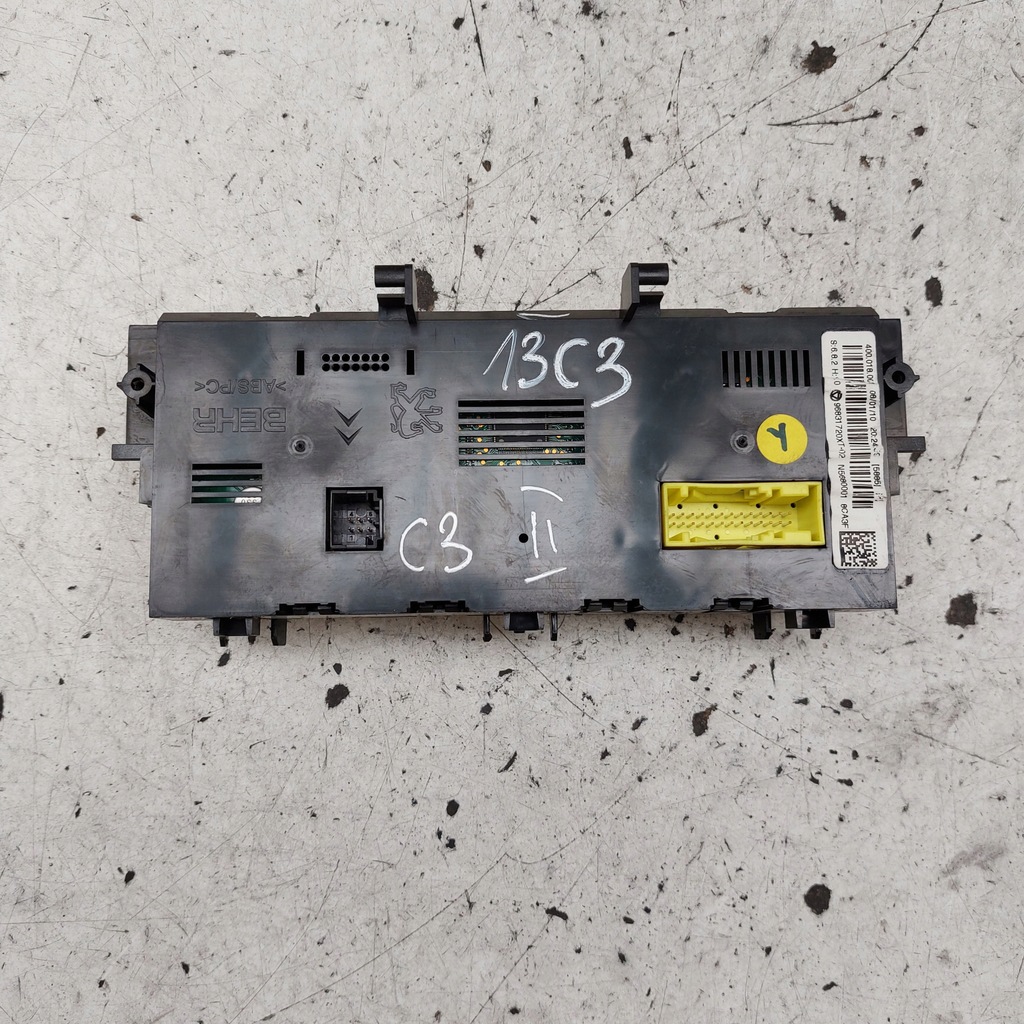 CITROEN C3 II KLIMAANLAGE AIR PANEL 400018001 Product image