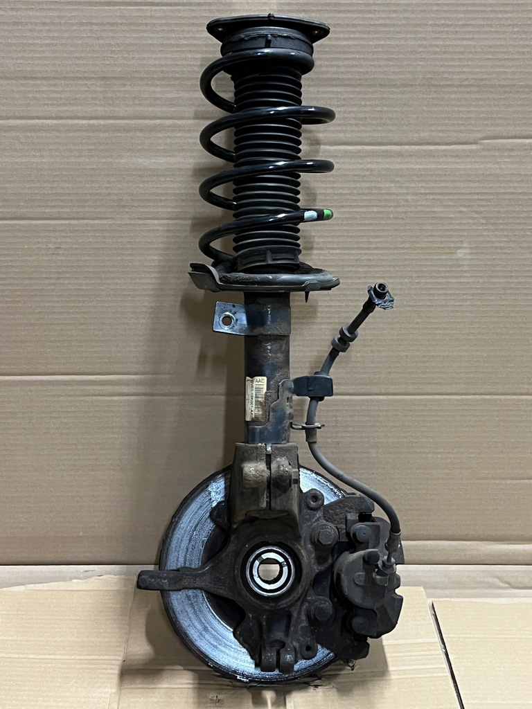 FOCUS MK3 11 – MCPERSON Achsschenkel, Stoßdämpfer, links, Satz. Product image