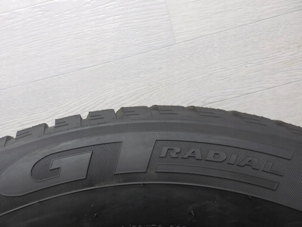 GT Radial WinterPro 2 215/65/16 98H Winterreifen Product image