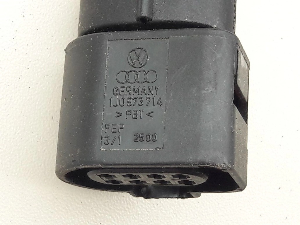 Audi A8 II D3 Türstecker-Kabelbaum, rechts vorne 02- Product image