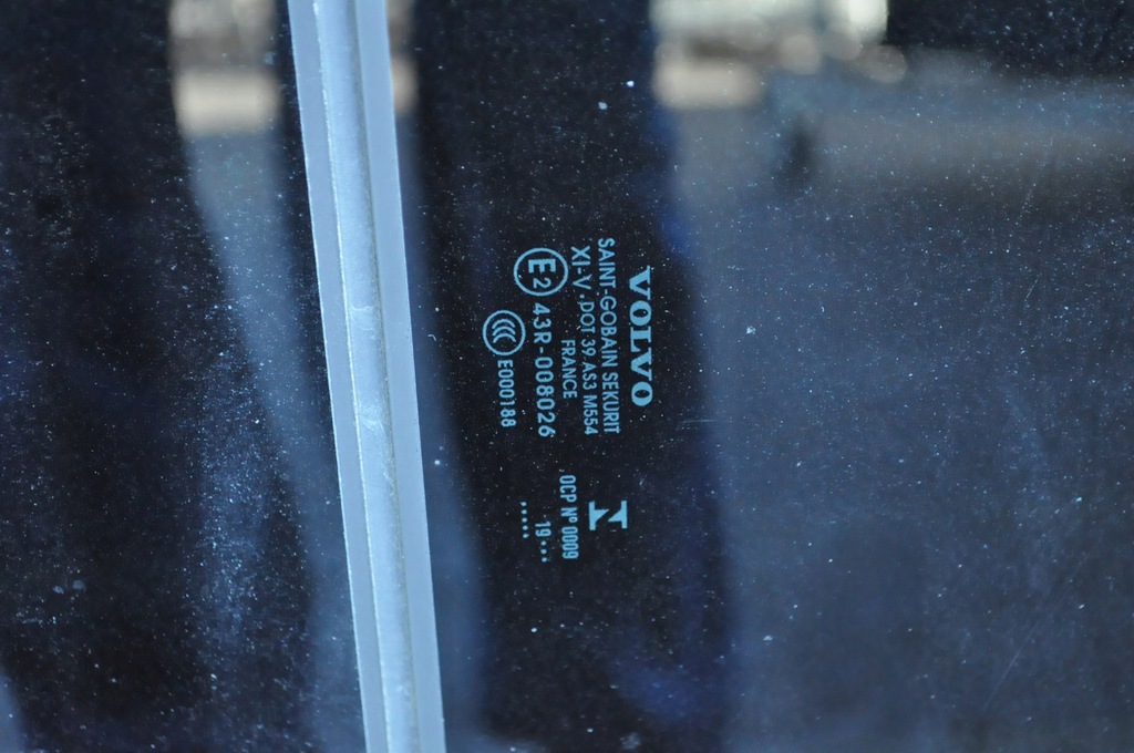 VOLVO S60 III V60 II XC60 XC90 II S90 V90 SONNENDACH-PANORAMA-DACHFENSTER Product image