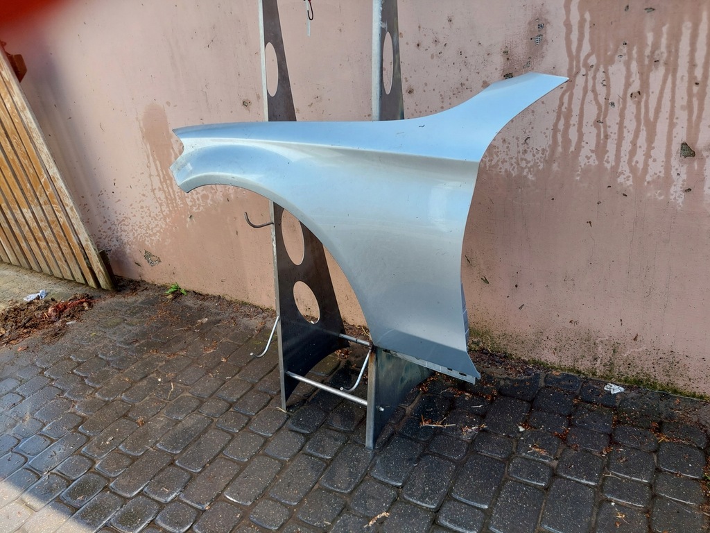 Mercedes C Klasse W205 205 2014- vorne rechts A205881010 Product image