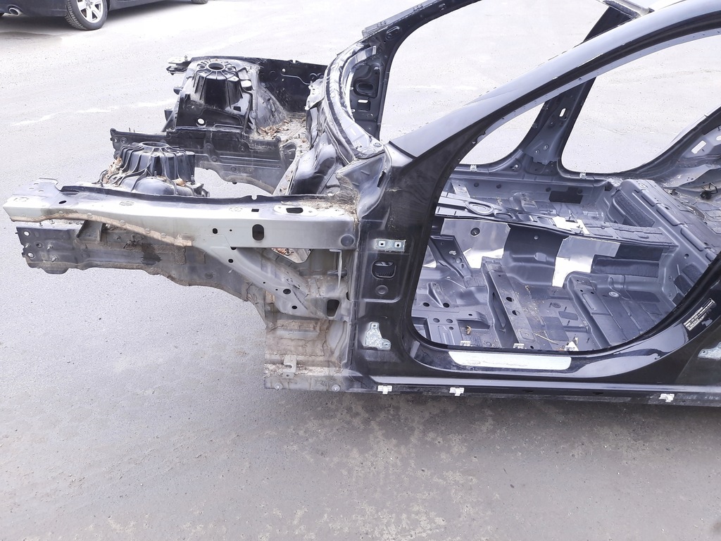 Mercedes W213 vorne rechts oder links Product image
