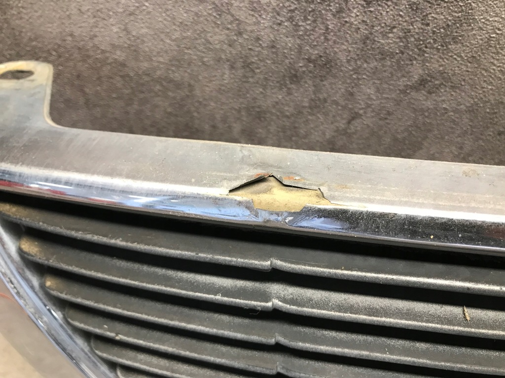 GRILL TOYOTA AVALON XE10 Product image