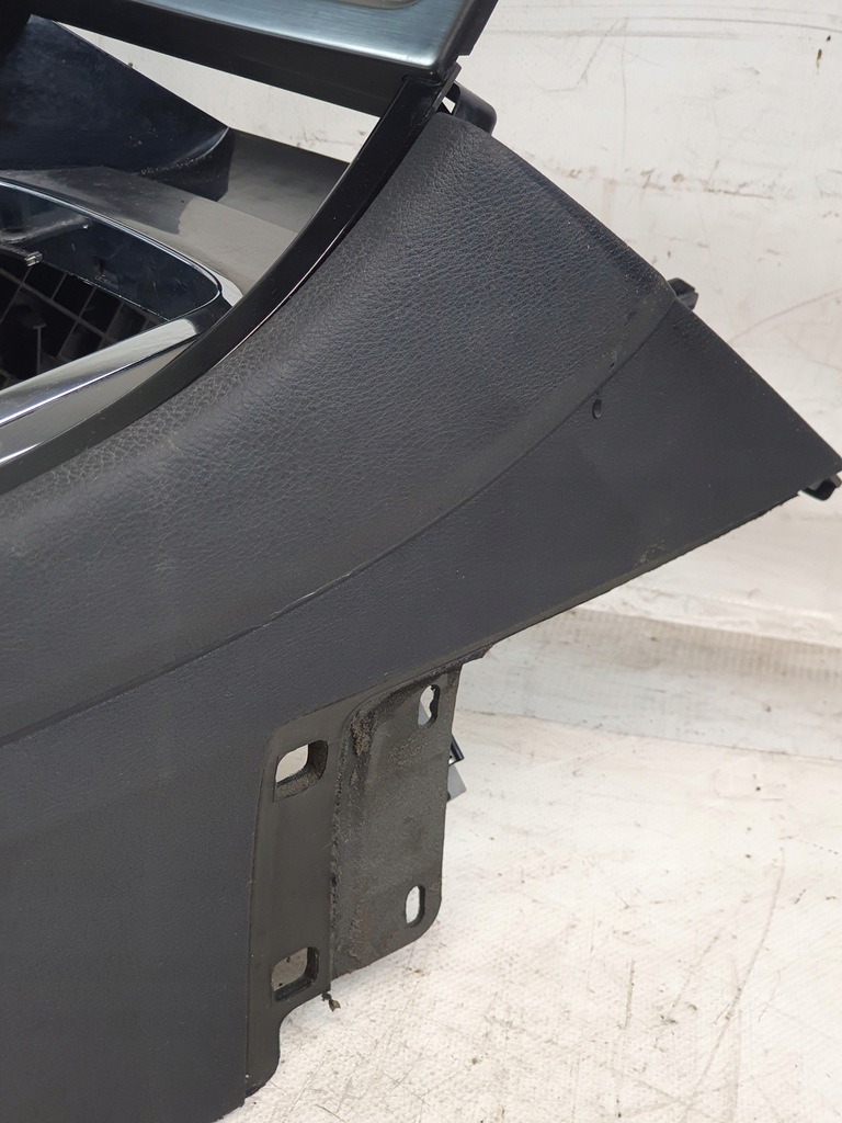 MITTELTUNNELKONSOLE OE 7S71-A045A20-AX FORD MONDEO MK4 07 EU Product image