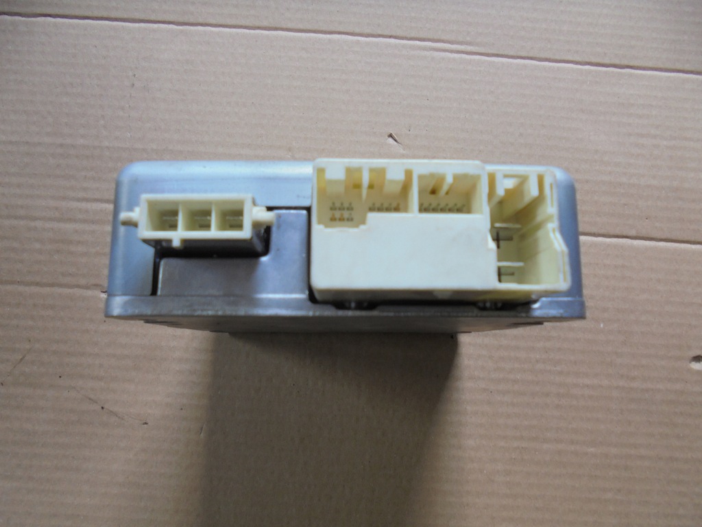 UNTERSTÜTZUNGSSTEUERMODUL TOYOTA AURIS I LIFT 89650-02550 Product image