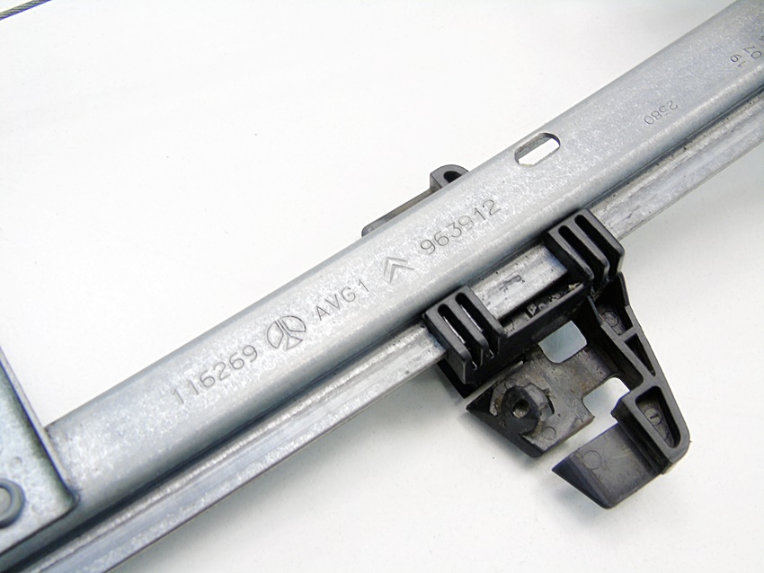 FENSTERHEBER LINKS VORNE CITROEN C3 I 1.1.4 2002-2007 963912 116269 Product image