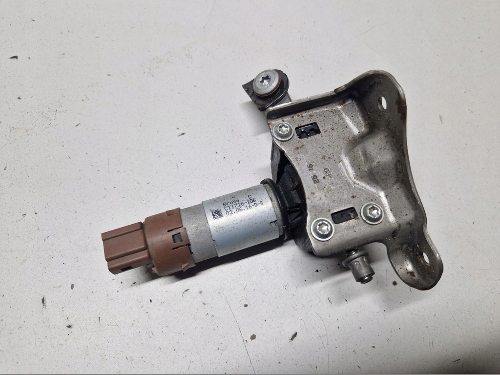 Mercedes-Benz C W205 Sitzverstellmotor C11726106 Product image