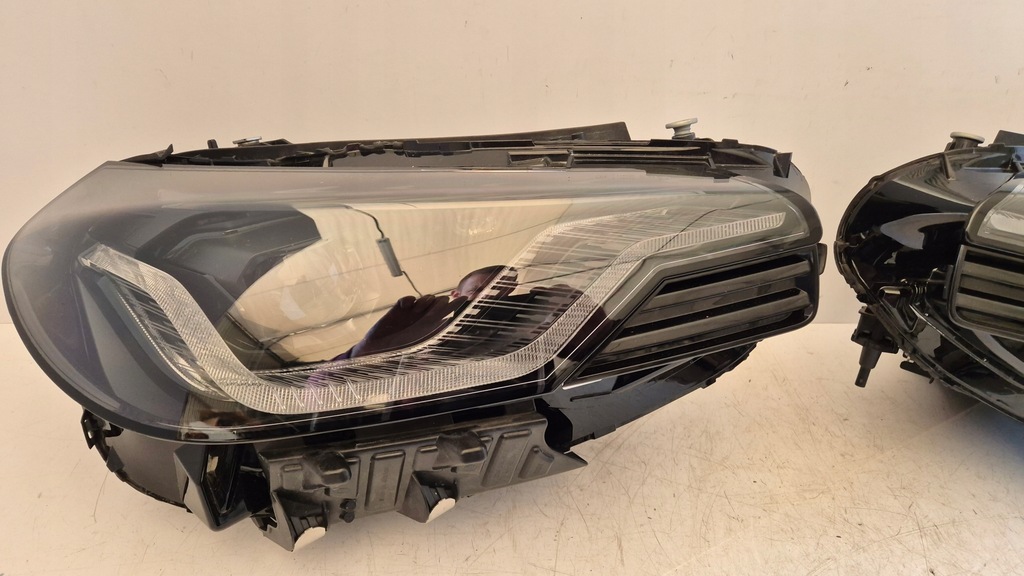 FRONTLEUCHTE VORNE LINKS RECHTS BMW M2 G87 SCHWARZ KOMPLETT 9503470 9503469 Product image