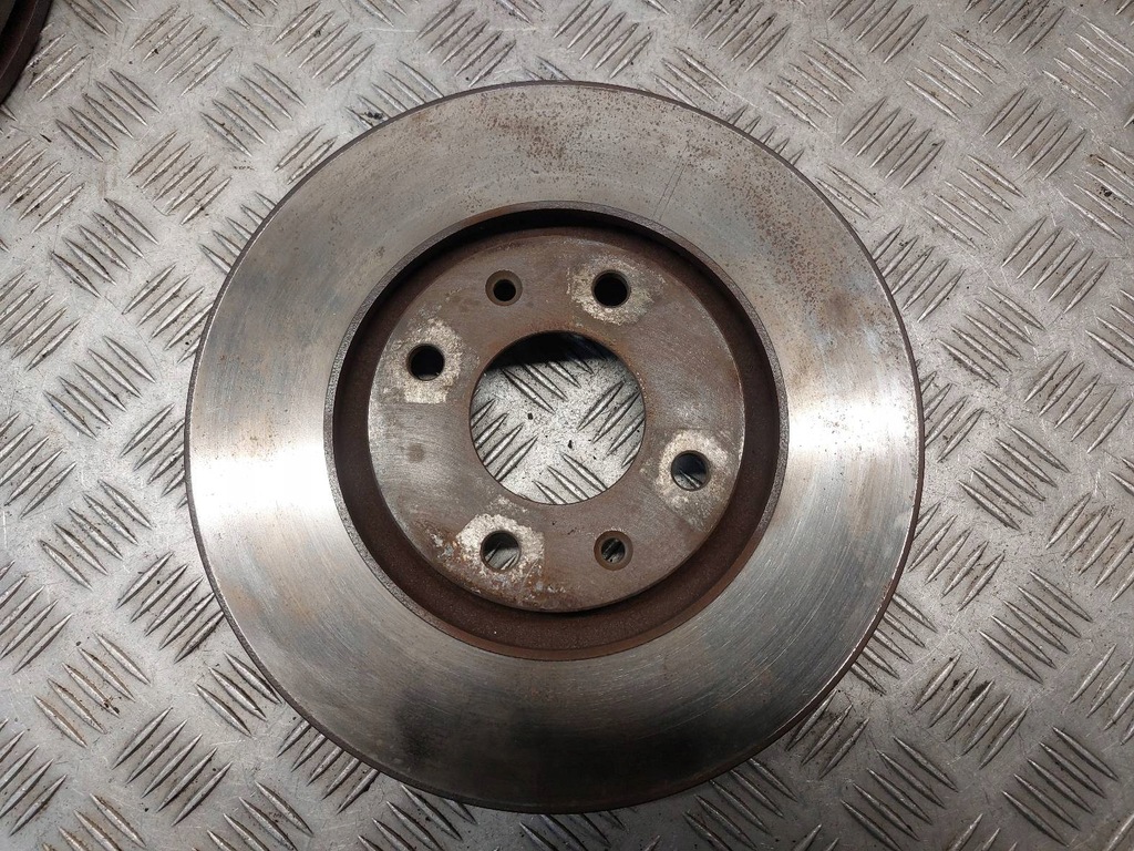 VORDERE BREMSSCHEIBEN + BELÄGE + BREMSSÄTTEL PEUGEOT 307 I 1.6 HDI Product image
