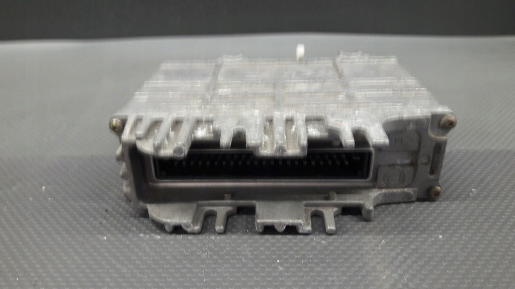 0261203647 Motorcomputer VW GOLF III 1.4 Product image