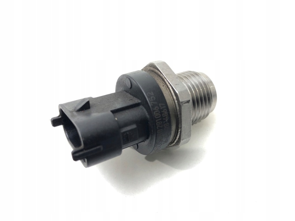 KRAFTSTOFFDRUCKSENSOR OPEL COMBO D 55269777 0281006752 1,3 90KM Product image