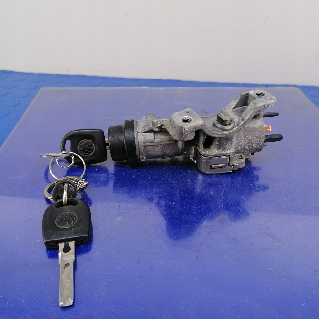 PASSAT B5 FL ZÜNDSCHALTER MIT SCHLÜSSEL 4B0905851G Product image