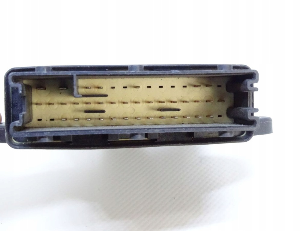 OPEL VECTRA C TÜRSTEUERMODUL, VORNE RECHTS Product image