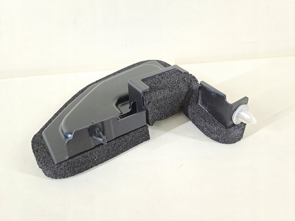SUZUKI SX4 S-CROSS 18r 1.4T LIFT SOUND SOUNDING FENDER COVER RECHTS Product image