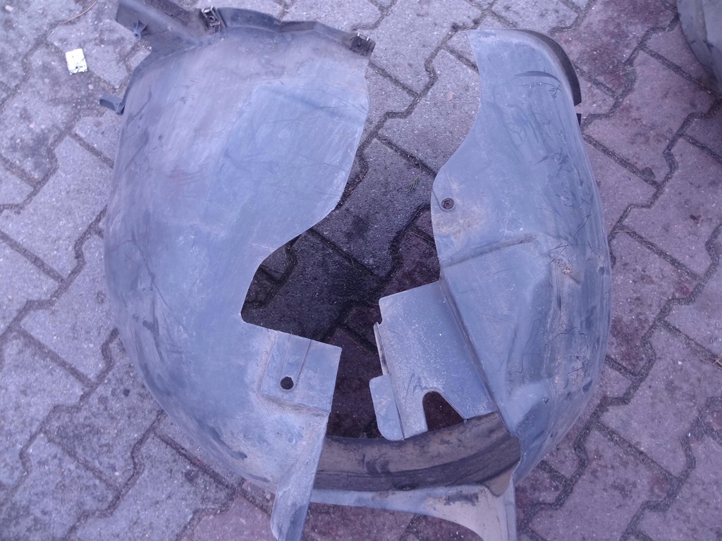 Radkästen vorne hinten Citroen C4 9681375680 9646881180 9646881280 Product image
