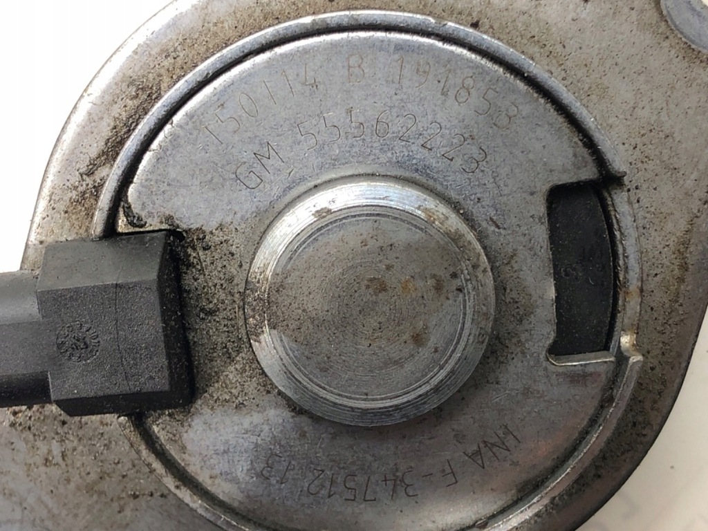 VARIABLER ZEITPHASEN-SENSOR OPEL CORSA E 55562223 1.4 101KM Product image