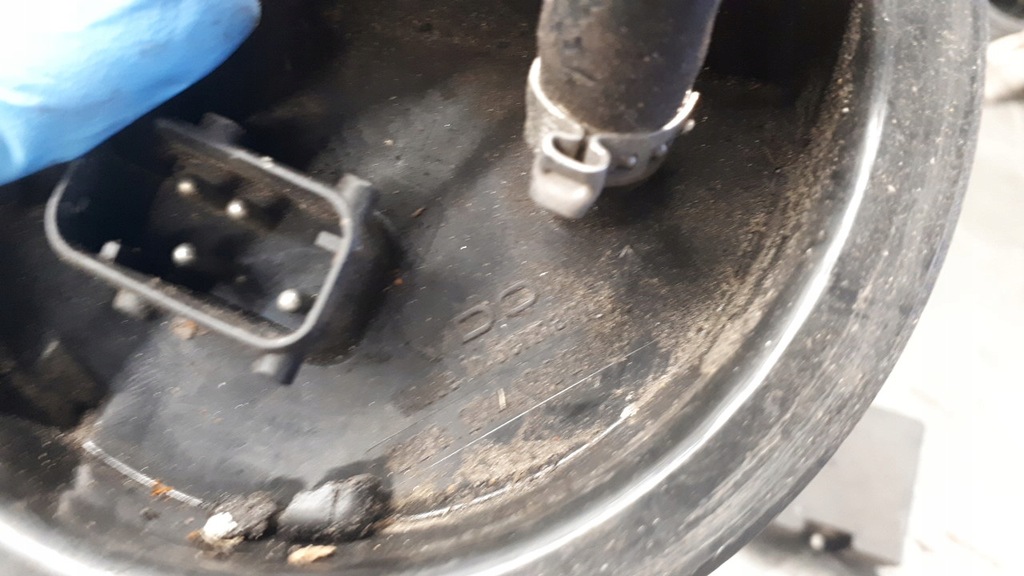 1183845 BMW E46 2.0d 1999 100 kW Kraftstoffpumpe Product image