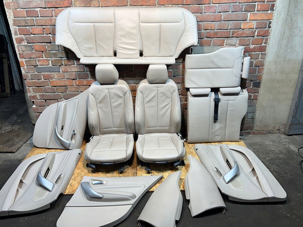 BMW 1 F20 UK SEAT SITZE, NICHT BEHEIZBARES LEDER-OYSTER-SET, ENGLISCHE VERSION Product image