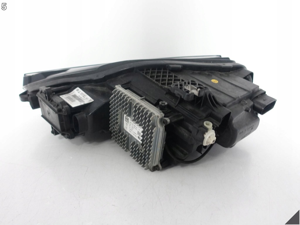 LAMBORGHINI HURACAN 4T0 VOLL-LED-LEUCHTE VORNE RECHTS EUROPA + MODUL Product image