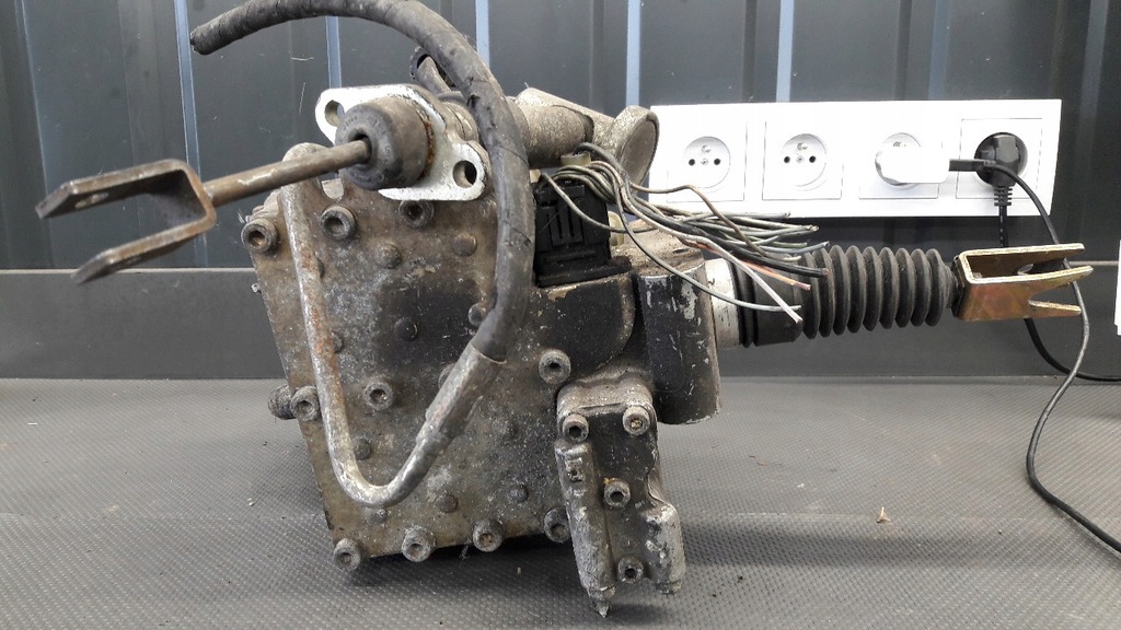 4684130110 Hauptbremszylinder Land Rover Range II 4.6 Product image