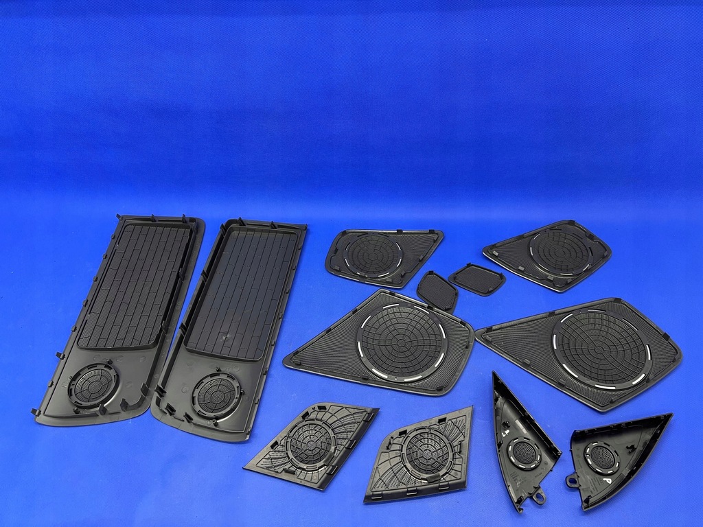 AUDI A4 B8 KRATKI BANG & OLUFSEN 8T0035405D 8T0857227A 45 Product image
