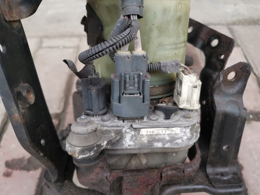 POWER PUMPE 4M513K514CA FORD FOCUS MK2 Product image